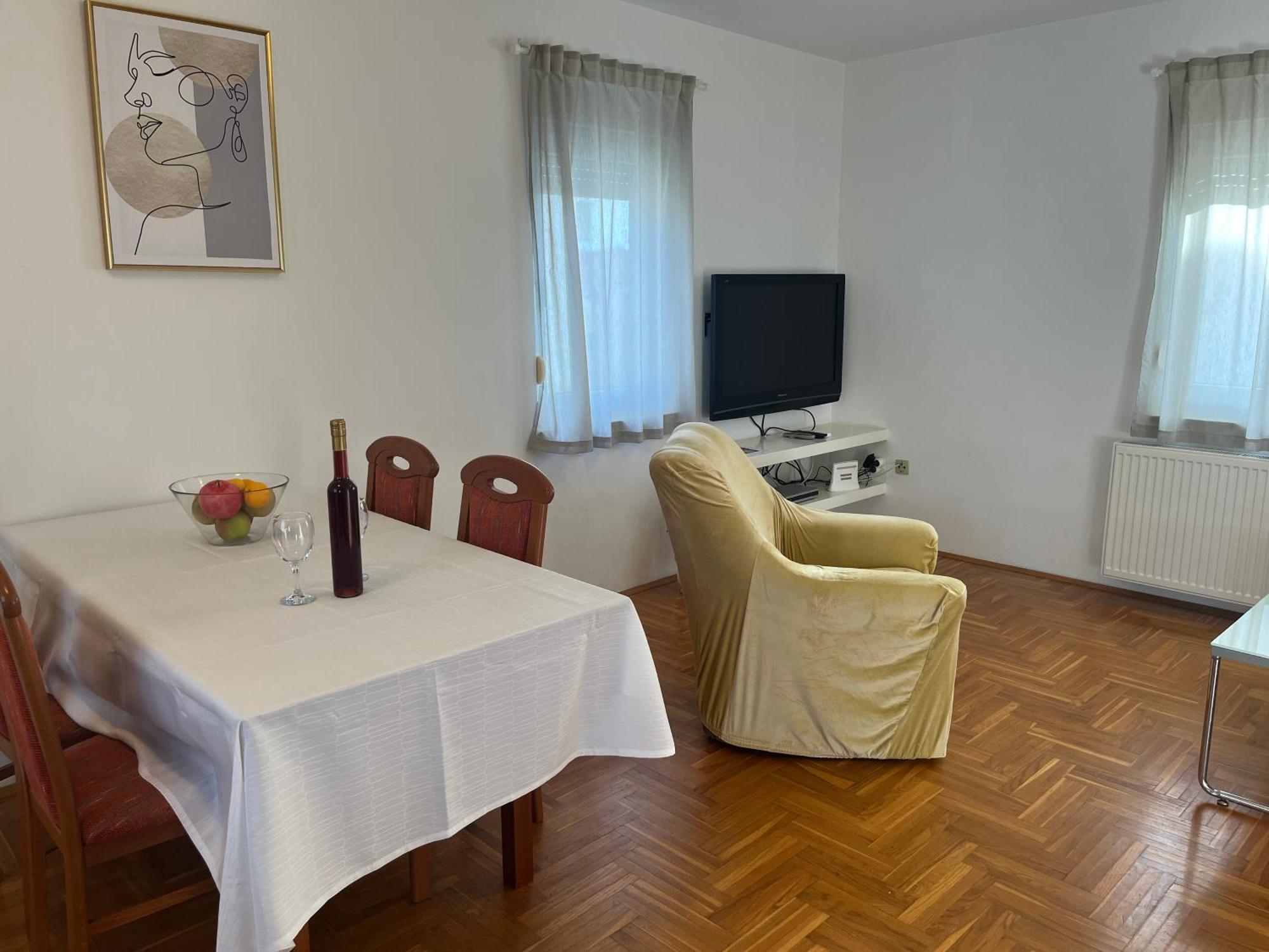 Burle Apartment With Free Private Parking Medulin Extérieur photo